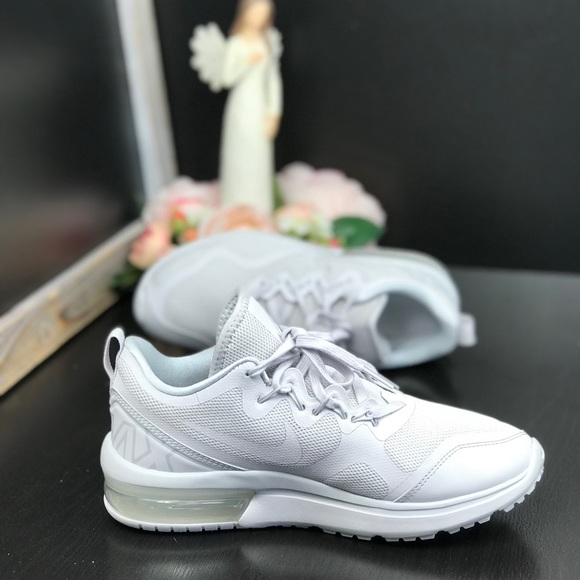 NWT Nike Air Max Fury White/ Pure Platinum WMNS - Picture 6 of 8